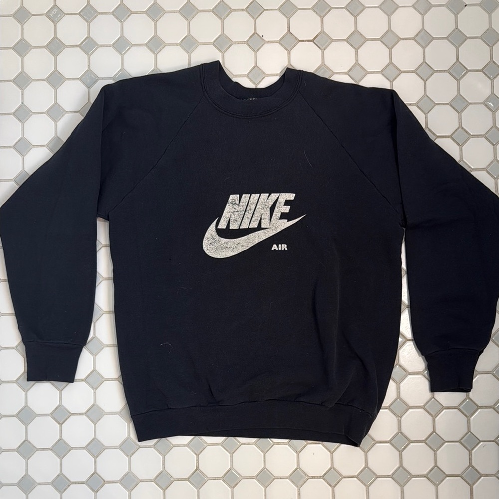 Nike Black Crewneck Sweater with Iconic Swoosh